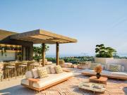 Vivienda exclusiva de 248 m2 en venta Estepona, España