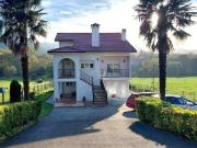 Vivienda exclusiva de 261 m2 en venta La Cavada, Cantabria