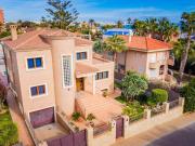 Vivienda exclusiva de 346 m2 en venta Torrevieja, España