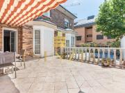 Vivienda exclusiva de 390 m2 en venta Villanueva del...