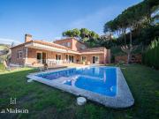 Vivienda exclusiva de 397 m2 en venta Sant Andreu de...