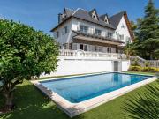 Vivienda exclusiva de 465 m2 en venta Gavà, Cataluña