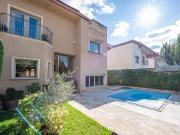 Vivienda exclusiva de 500 m2 en venta Madrid, Comunidad...