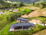 Vivienda exclusiva en venta La Ceja, Colombia