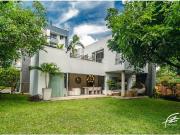 Vivienda exclusiva en venta La Estrella, Departamento de...