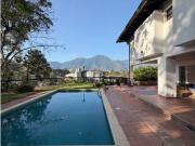 Vivienda exclusiva en venta Nueva Caracas, Distrito Capital