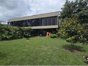 Casa de campo de alto standing de 4 dormitorios en venta...