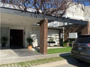 Vivienda exclusiva en venta Valle de Cuernavaca, México