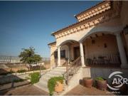 VIVIENDA EXCLUSIVA EN YUNCOS