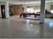 VIVIENDA INDEPENDIENTE CON MÚLTIPLES POSIBILIDADES