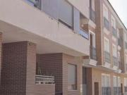 Vivienda luminosa de tres dormitorios con garaje y...