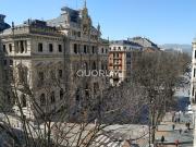 Vivienda Señorial Reformada En La Gran Vía De 4...