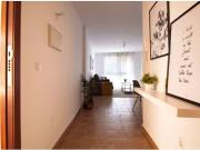 VIVIENDA TOTALMENTE AMUEBLADA CON PATIO INTERIOR