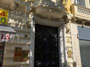 Vivre Nice depuis les toits – élégance, lumière et vue...