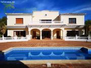 VIÑUELA VIN084: «VILLA RAYOS DE SOL» ES UN IMPONENTE...