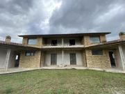Vl44 Villa bifamiliare, in fase finale di realizzazione,...