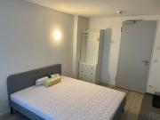 Voll möbeliertes 1 Timmer Studio auf Zeit in der Nähe...