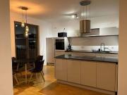 Voll möblierte 3 Zimmer Wohnung mit Balkon