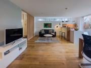 Voll möblierte Einliegerwohnung, 65 qm mit kl. Garten