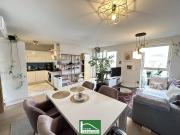 Einziehen und Wohlfühlen! Wohnung mit Hof Balkon im...