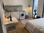Voll möbliertes, modernes Studio‑Apartment – Weißensee 13088