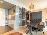 Voll möbliertes Studio Apartment mit Balkon im 10. OG...