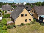 Voll unterkellertes Einfamilienhaus mit Garage und...