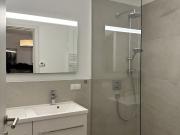 Vollmöblierte 2 Zi. Wohnung mit Terrasse Nähe der U Bahn U4