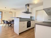 Vollmöblierte 3 Zimmer Wohnung mit Tiefgaragenparkplatz...