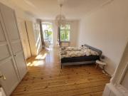 Vollmöblierte Wohnung im Herzen von Steglitz