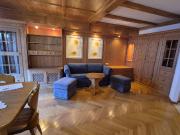 VOLLMÖBLIERTE WOHNUNG MIT BALKON AAP TG BOX