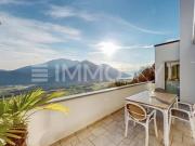 Von oben dominieren wir mit ungehinderter Sicht in einem...