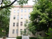 Von privat: Dachrohling mit Baugenehmigung in Berlin Moabit
