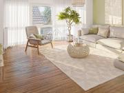 Von Privat helle 3 Zimmer Eigentumswohnung bezugs...