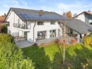 Von Privat in Kronwieden: Viel Platz für modern,...