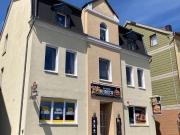 Von Privat: modernisiertes Mehrfamilienhaus...
