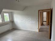 Von Privat: Tolle, geräumige 3 Zi Wohnung