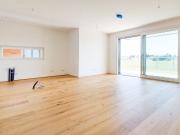Vor den Toren der Lobau: 2 Zimmer, 63 m² und 2 Balkonen....