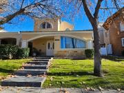 Vórtice inmobiliara vende casa en barrio palmares, godoy...