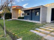 Vórtice inmobiliaria vende casa en barrio solares de...
