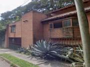 VRZ HERMOSA CASA CON EXCELENTE UBICACIÓN CUERNAVACA