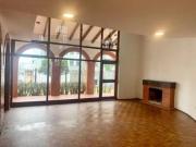 VS Quito Tenis, Rento Casa 2 Plantas 4D 400 m con jardín...