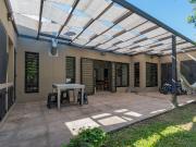 Vta Casa 2 dorm en Pilar con gran parque y pileta