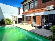Vta de Casa 5 Amb con cochera y pileta Villa Maipú