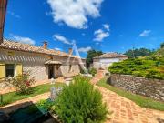 Vue 360°. Au bout du monde ! 180m² Montaigu de Quercy