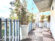 Vue dégagée sud ouest avec grand balcon terrasse sur jardin