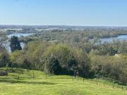 Vue imprenable sur la vallée de la Loire Propriété...