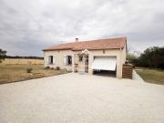 Vue sur la campagne, zone non constructible, dans un hameau