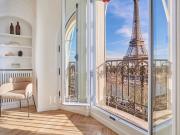 Vues panoramiques sur la Seine et la Tour Eiffel