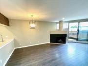 W 7th Ave Heather St 10 Vancouver BC V5Z 1B8 2 Bedroom...